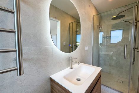 Photo of property in 39d Muir Avenue, Mangere Bridge, Auckland, 2022