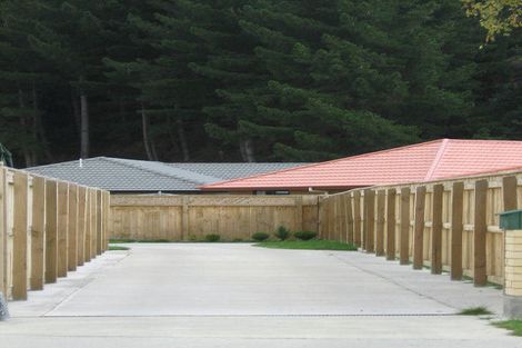 Photo of property in 10 Pinehill Crescent, Trentham, Upper Hutt, 5018