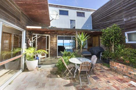 Photo of property in 18 Coates Avenue, Baylys Beach, Dargaville, 0377