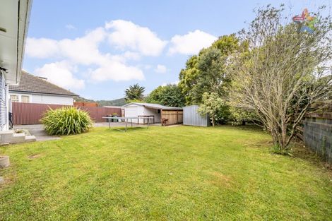 Photo of property in 32 Karaka Street, Wainuiomata, Lower Hutt, 5014