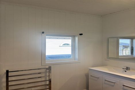 Photo of property in 18 Opoia Road, Hamilton East, Hamilton, 3216