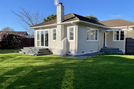 Photo of property in 19 Naenae Road, Naenae, Lower Hutt, 5011