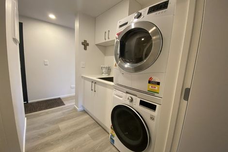 Photo of property in 1/142 Leinster Road, Merivale, Christchurch, 8014