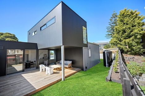 Photo of property in 16 Ridout Street, Maeroa, Hamilton, 3200