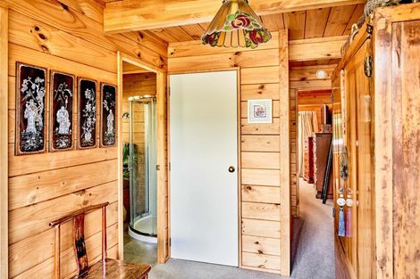 Photo of property in 41 Leeward Drive, Whitby, Porirua, 5024