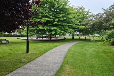 Photo of property in 8 Country Club Terrace, Northwood, Christchurch, 8051