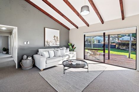 Photo of property in 1/12 Ferndown Close, Brookfield, Tauranga, 3110