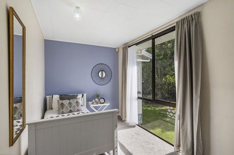 Photo of property in 39a Minaret Drive, Bucklands Beach, Auckland, 2014