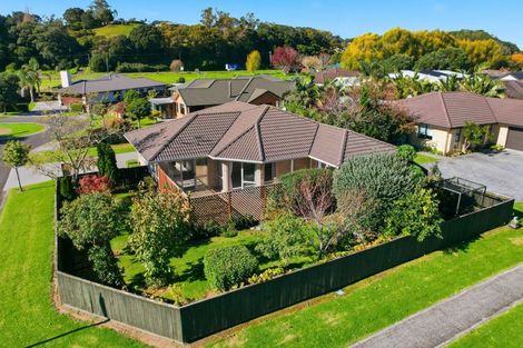 Photo of property in 2 Edward Bullen Place, Thames, 3500