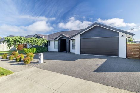 Photo of property in 34 Beachvale Drive, Kaiapoi, 7630