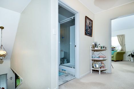 Photo of property in 8/47 Edmonton Road, Henderson, Auckland, 0612