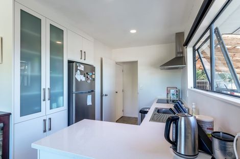 Photo of property in 1/3 Matama Road, Glen Eden, Auckland, 0602