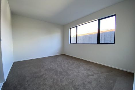 Photo of property in 6c Tiroroa Avenue, Te Atatu South, Auckland, 0610