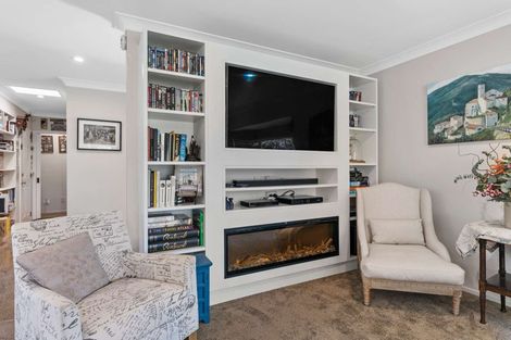 Photo of property in 1 Belmont Rise, Katikati, 3129