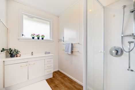 Photo of property in 2/4 Apollo Place, Papanui, Christchurch, 8052