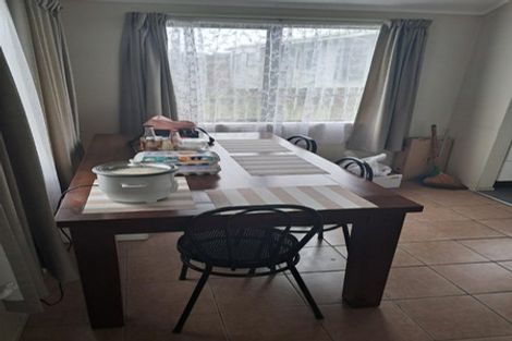 Photo of property in 1/5 Volta Place, Clendon Park, Auckland, 2103
