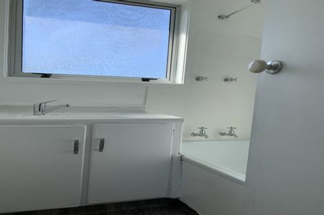 Photo of property in 2/20 Claude Avenue, Papatoetoe, Auckland, 2025