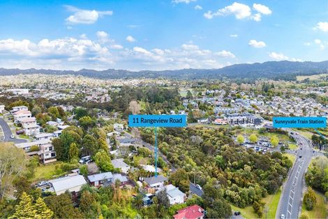 Photo of property in 11 Rangeview Road, Sunnyvale, Auckland, 0612
