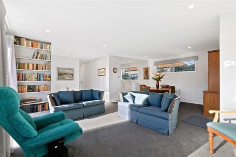Photo of property in 64 Hewitts Road, Merivale, Christchurch, 8014