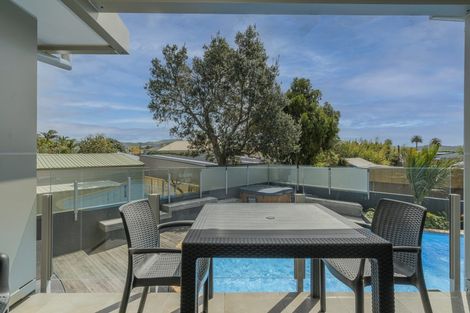 Photo of property in 8u1e The Esplanade, Whitianga, 3510