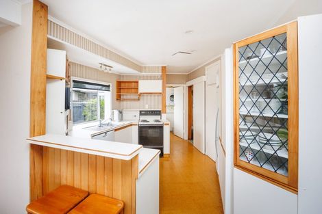 Photo of property in 21 Ilford Place, Awapuni, Palmerston North, 4412