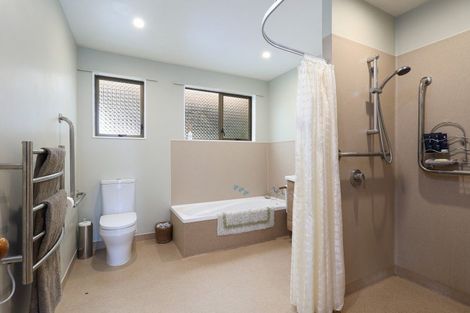 Photo of property in 10 Hollis Place, Brightwater, 7022