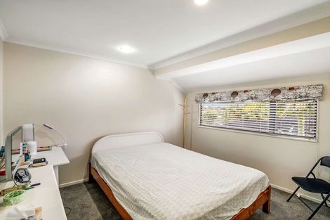Photo of property in 5/102 Greenhithe Road, Greenhithe, Auckland, 0632