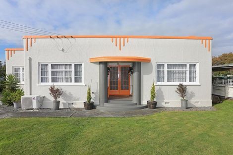 Photo of property in 61 Skerman Street, Marton, 4710