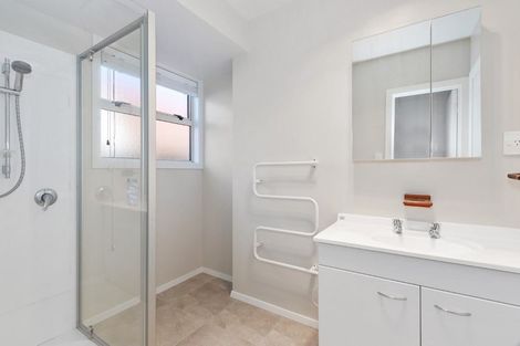 Photo of property in 143 Queenspark Drive, Parklands, Christchurch, 8083