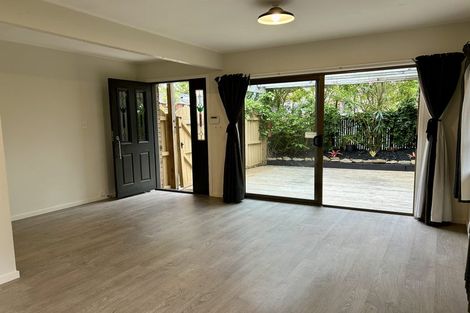 Photo of property in 2/36 Pakira Avenue, Glendene, Auckland, 0602