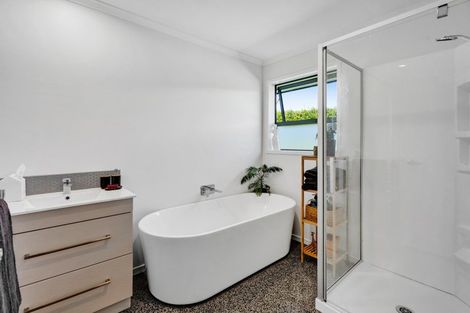Photo of property in 1108c Egmont Road, Egmont Village, New Plymouth, 4372