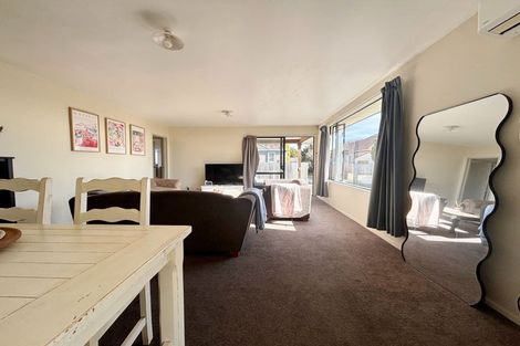 Photo of property in 61a Centennial Avenue, Riccarton, Christchurch, 8041
