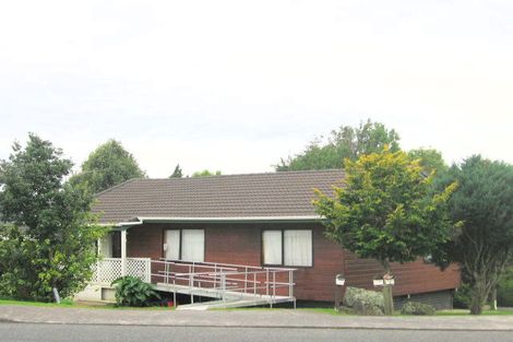 Photo of property in 109 Don Buck Road, Massey, Auckland, 0614