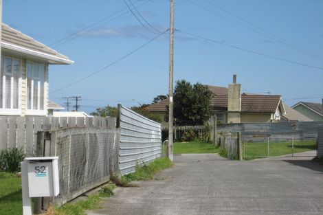 Photo of property in 52 Kowhai Street, Castlecliff, Whanganui, 4501