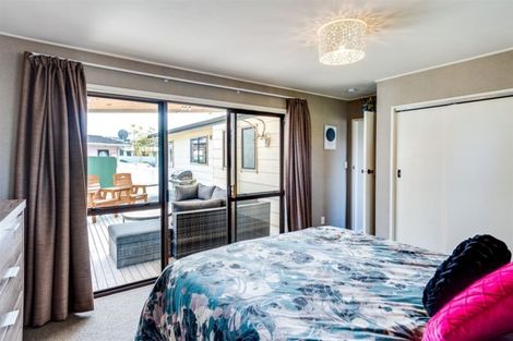 Photo of property in 31 Gilmour Place, Taradale, Napier, 4112