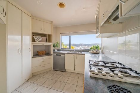 Photo of property in 34 Birkinshaw Grove, Riverstone Terraces, Upper Hutt, 5018