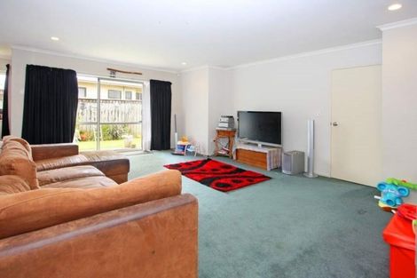 Photo of property in 30c Takanini School Road, Takanini, 2112