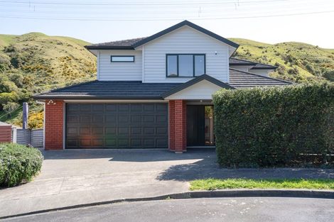 Photo of property in 17 Cheetwood Street, Churton Park, Wellington, 6037