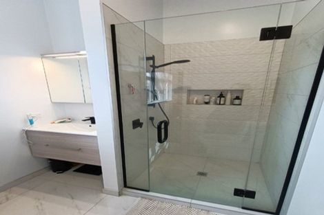 Photo of property in 17 Rossiter Avenue, Waterloo, Lower Hutt, 5011