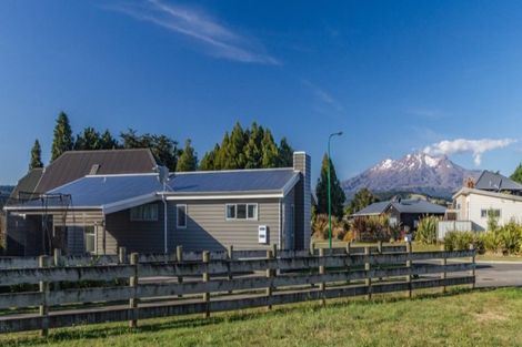 Photo of property in 13 Cordyline Place, Ohakune, 4625