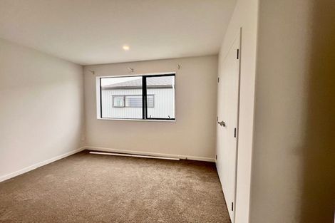 Photo of property in 56 Casuarina Road, Half Moon Bay, Auckland, 2012