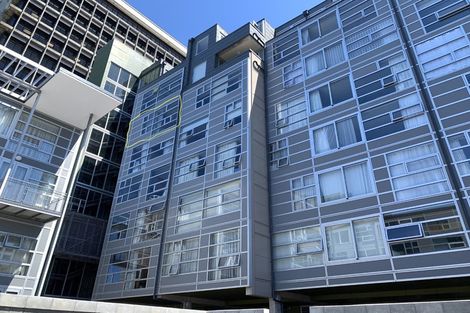 Photo of property in St Pauls Apartments, 99/43u Mulgrave Street, Thorndon, Wellington, 6011