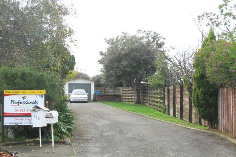 Photo of property in 77b Eatwell Avenue, Paraparaumu Beach, Paraparaumu, 5032