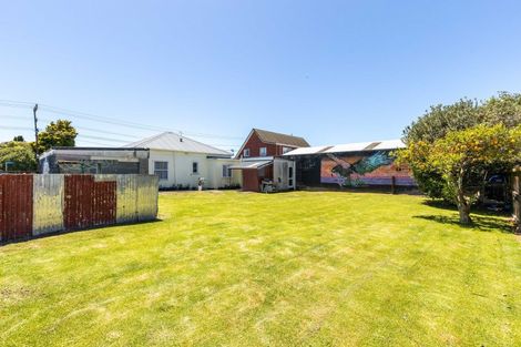 Photo of property in 9 Parris Street, Moturoa, New Plymouth, 4310