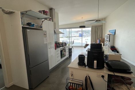 Photo of property in 25u1 Home Street, Mount Victoria, Wellington, 6011