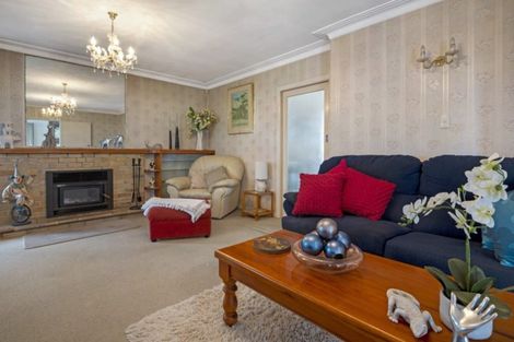 Photo of property in 109 Old Wairoa Road, Papakura, 2110