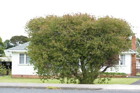 Photo of property in 142 Union Road, Howick, Auckland, 2014