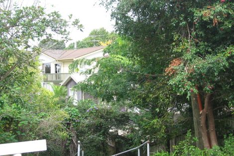 Photo of property in 25 De Val Drive, Titirangi, Auckland, 0604