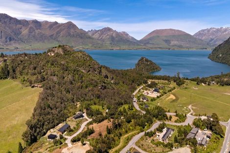 Photo of property in 19 Haast Eagle Road, Mount Creighton, 9371