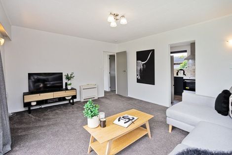 Photo of property in 26 Dalry Street, Wallacetown, 9816